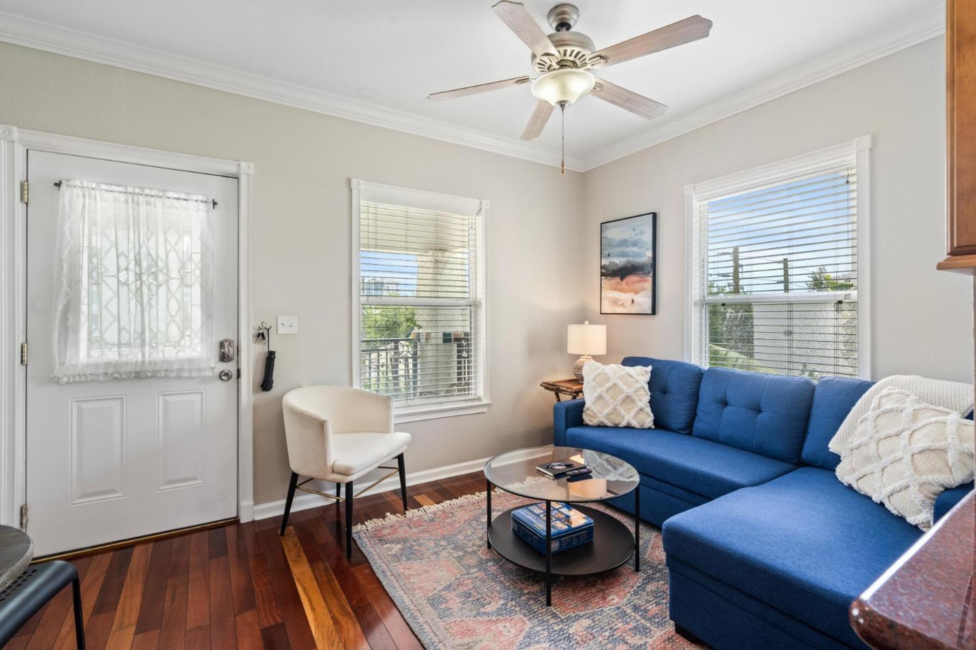 The Hipster Studio In Dtsp St. Petersburg Exterior photo