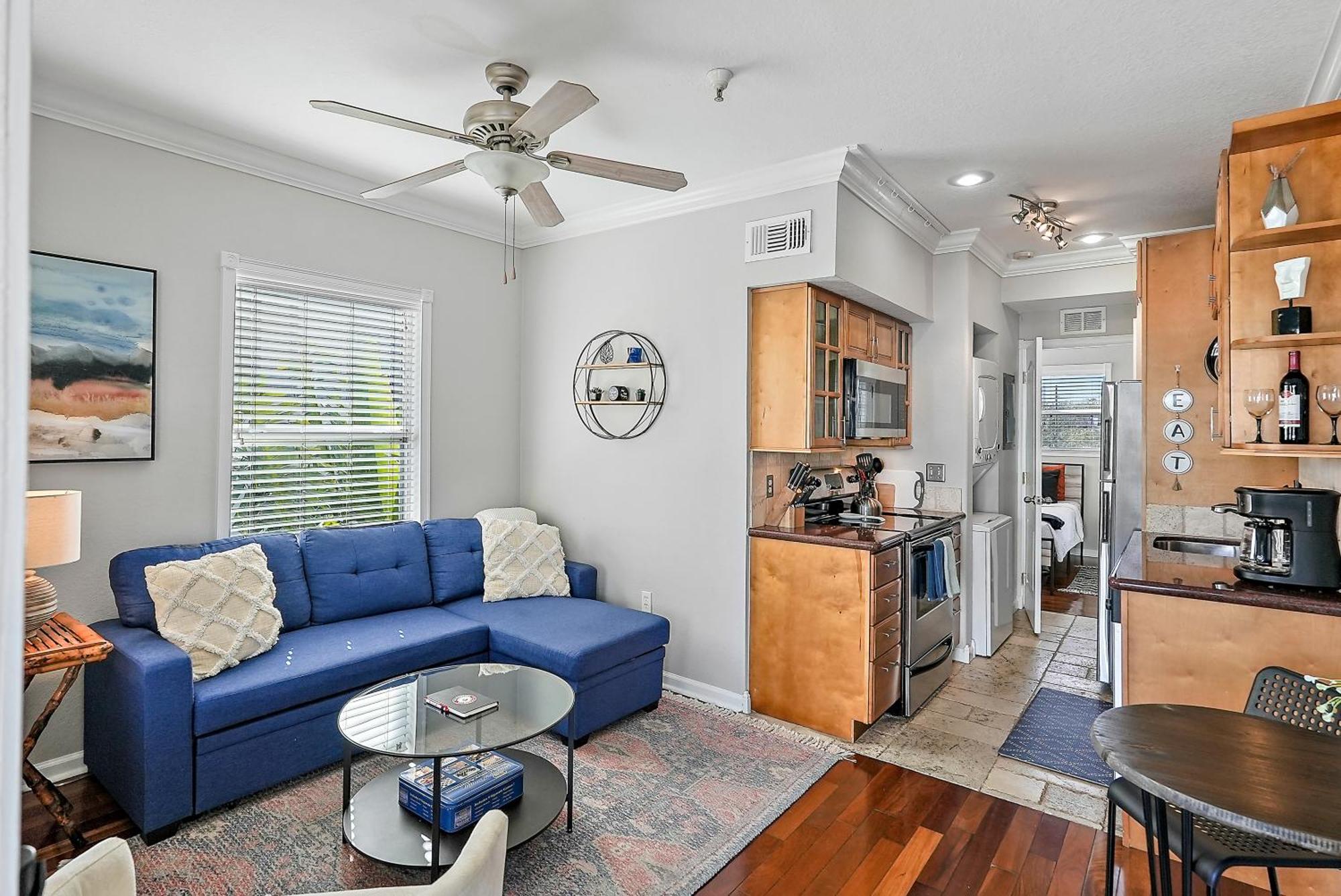 The Hipster Studio In Dtsp St. Petersburg Exterior photo